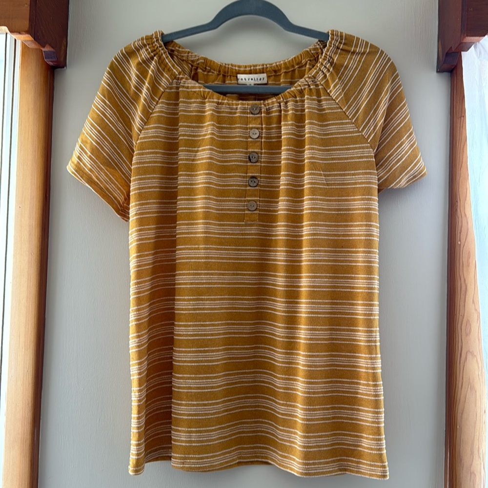 Women’s blouse
